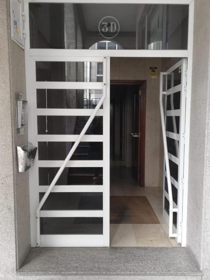 Апартаменти Apartamento Centrico Y Tranquilo En Сантьяго-де-Компостела Екстер'єр фото